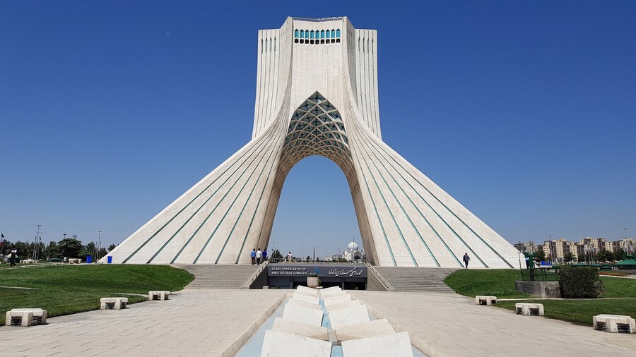 Azadi Tower.jpg