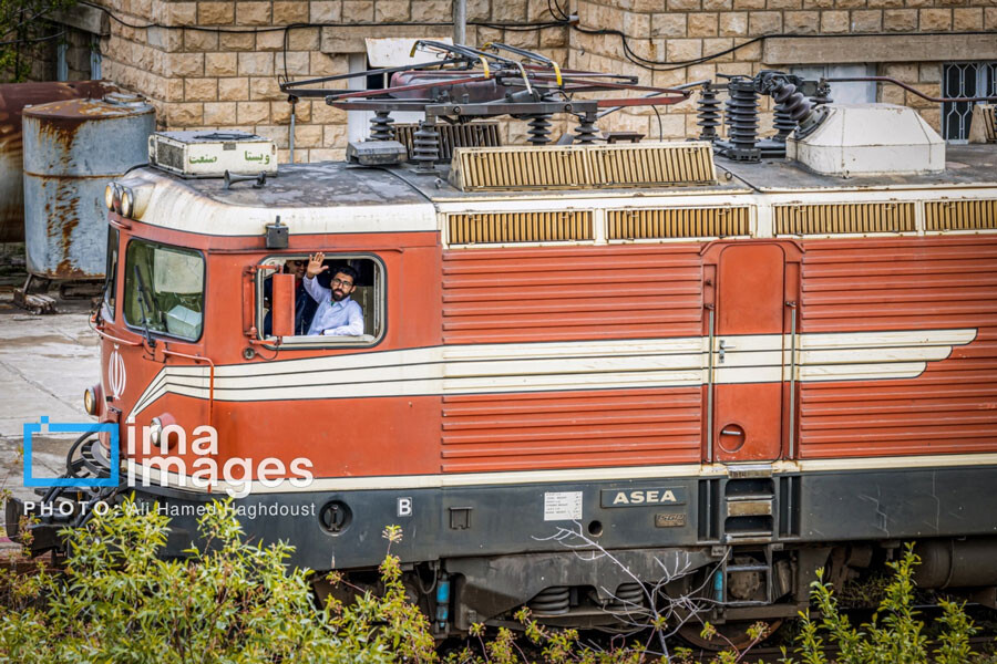 lastsecond.ir-road-trip-to-armenia-train-to-jolfa-from-tabriz.jpg