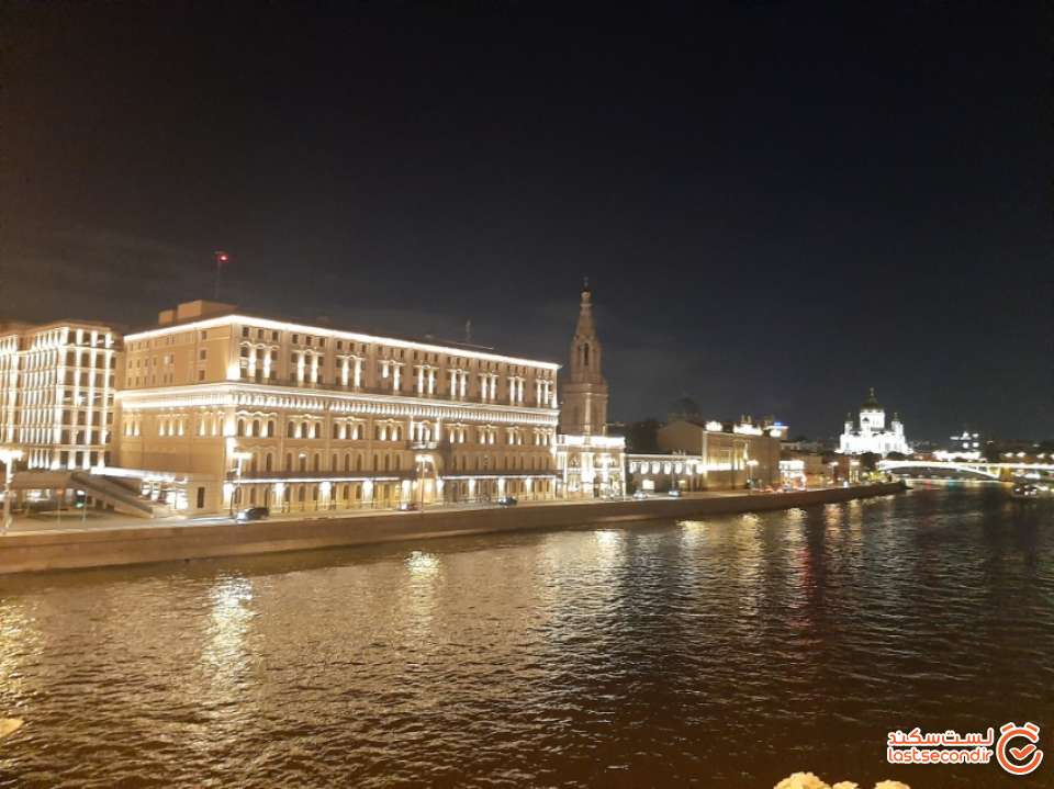 رودخانه مسکو در شب