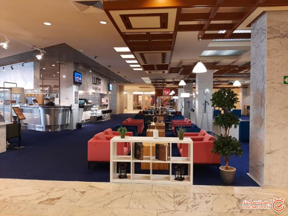 یکی از رستوران های داخل هتل