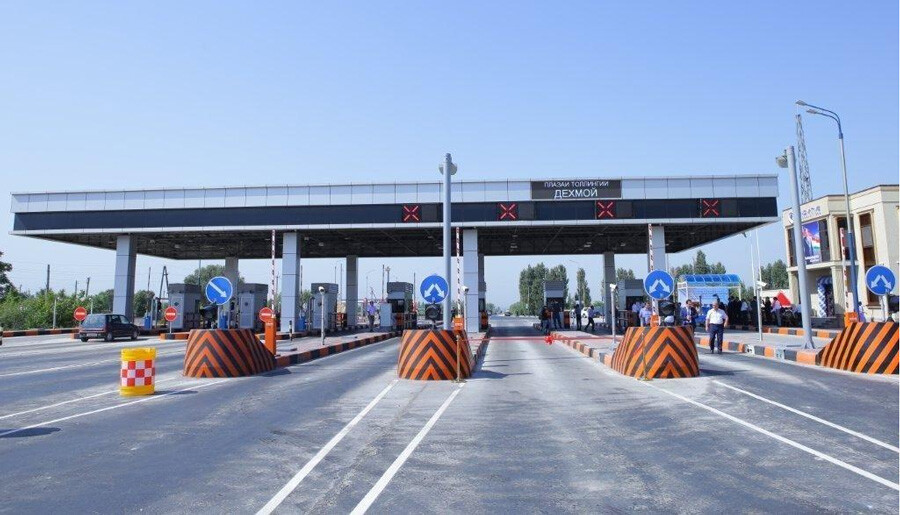 lastsecond.ir-travel-to-tajikistan-by-car-roads-paytoll.jpg