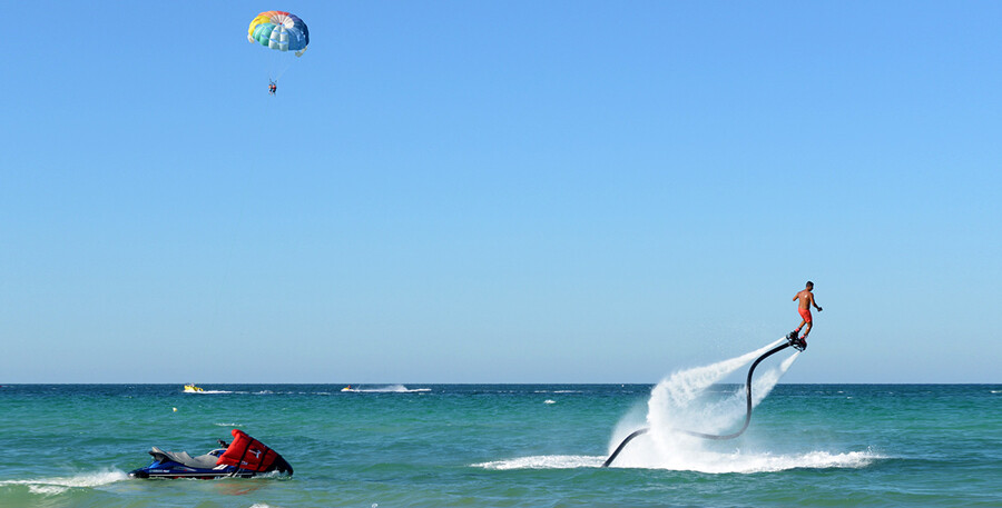 lastsecond.ir-tunisia-entertainments-water-sports.jpg