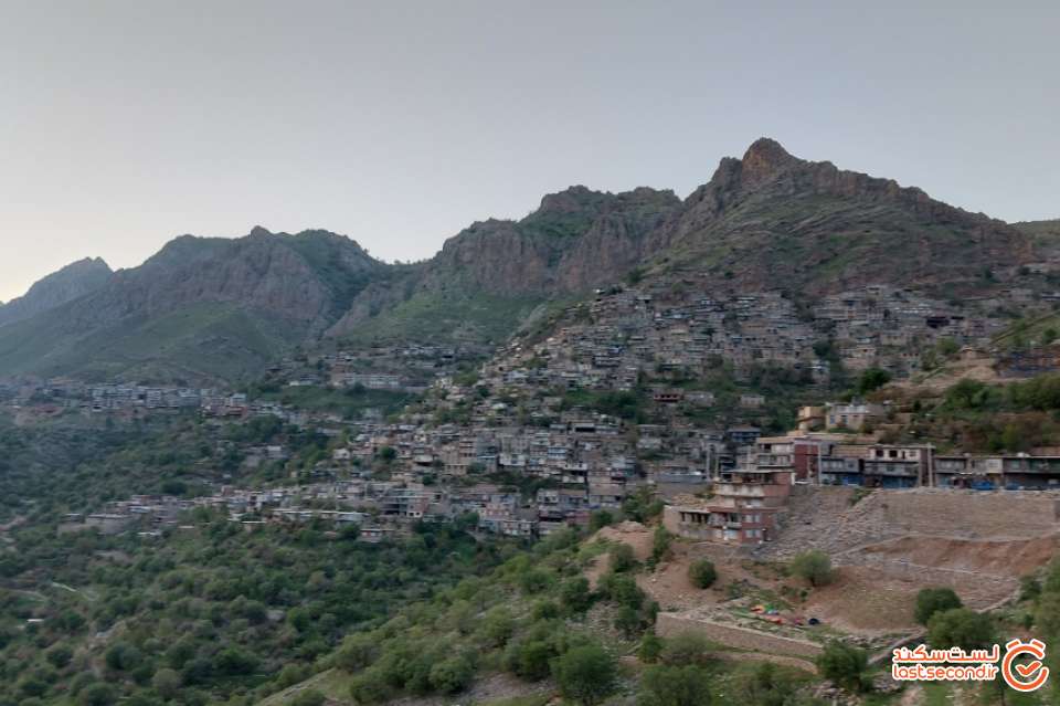 روستا از مقبره پیر شالیار