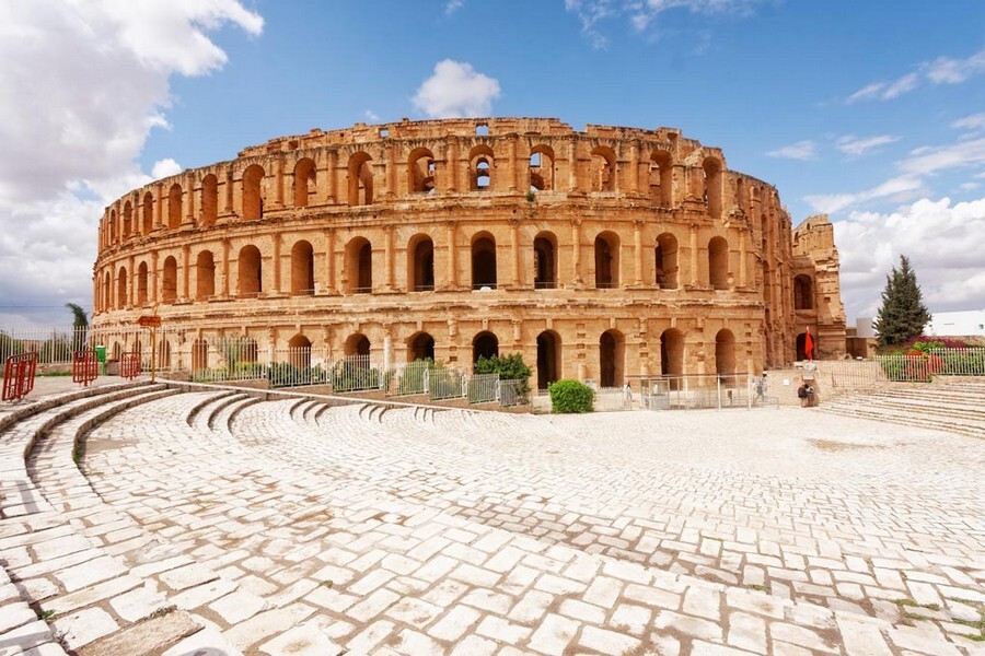 amphitheatre-of-el-jem.jpg