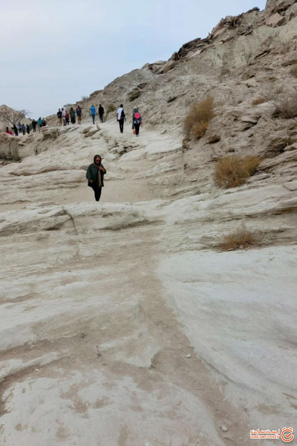 مسیر به سمت تنگه چاهکوه