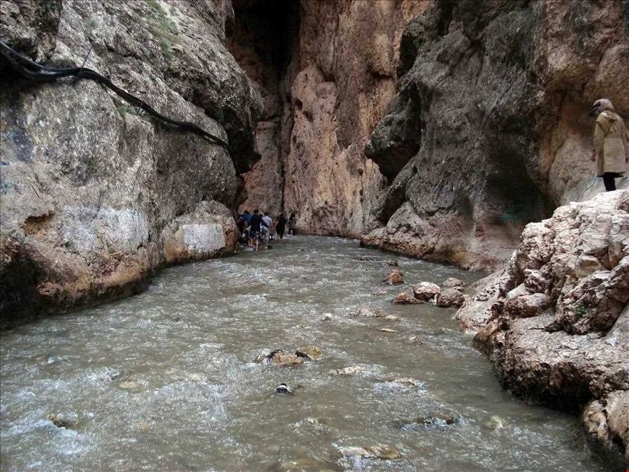 Tangeh-ye Mishineh marg By Delgarm.jpg