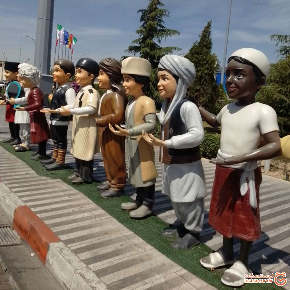 محوطه جلوی ترمینال ۱ مهرآباد