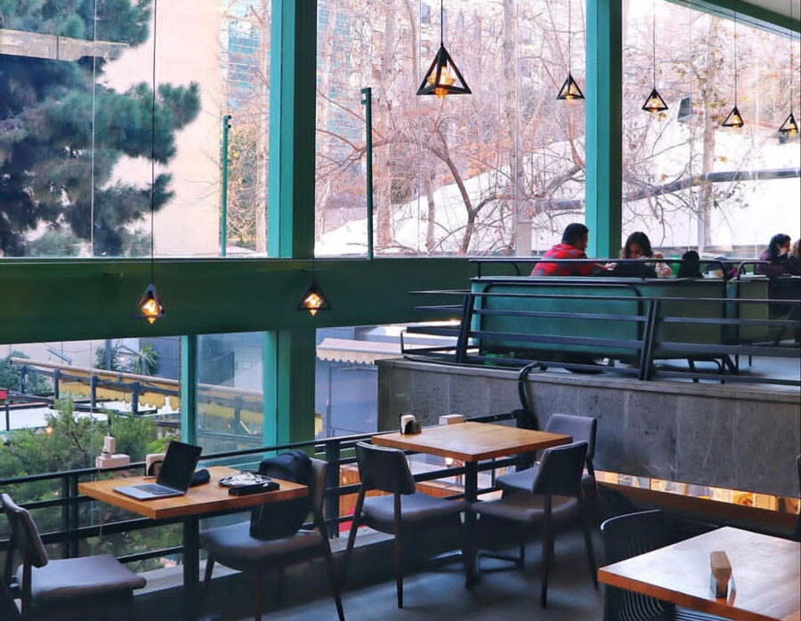 lastsecond.ir-tehran-open-space-cafe-farhangan1.jpg