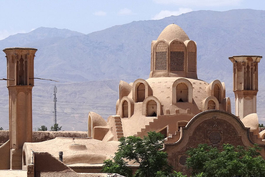 Lastsecond.ir-kashan-travel-guide-time.jpg