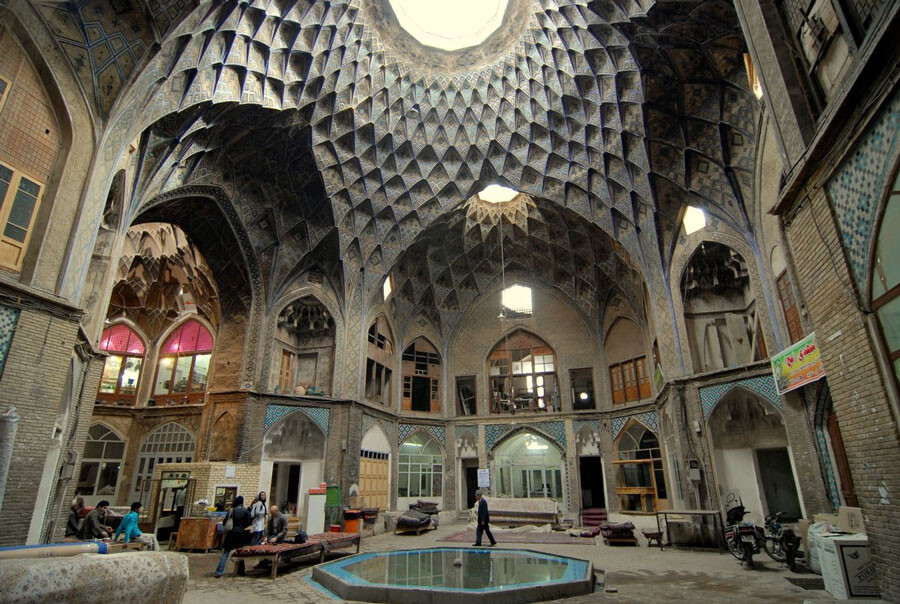 Lastsecond.ir-kashan-travel-guide-tour.jpg