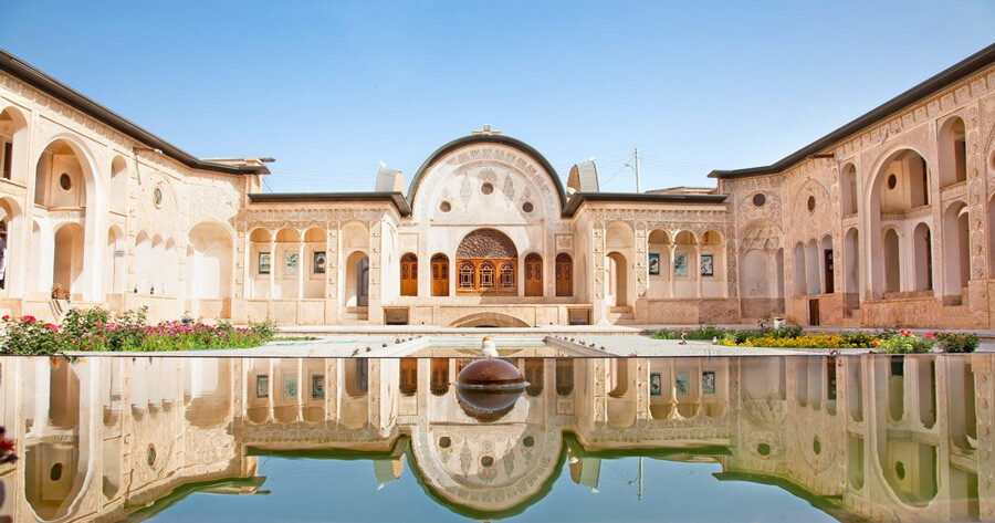 کاشان کجاست؟ راهنمای صفر تا صد سفر به کاشان + عکس