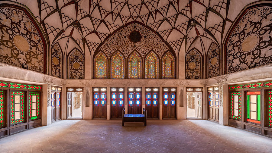 Lastsecond.ir-kashan-travel-guide-tabatabaei.jpg