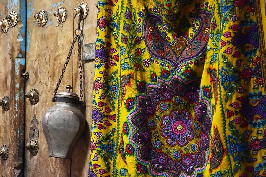 سوغات کرمان چیست؟ معرفی انواع سوغاتی های کرمان