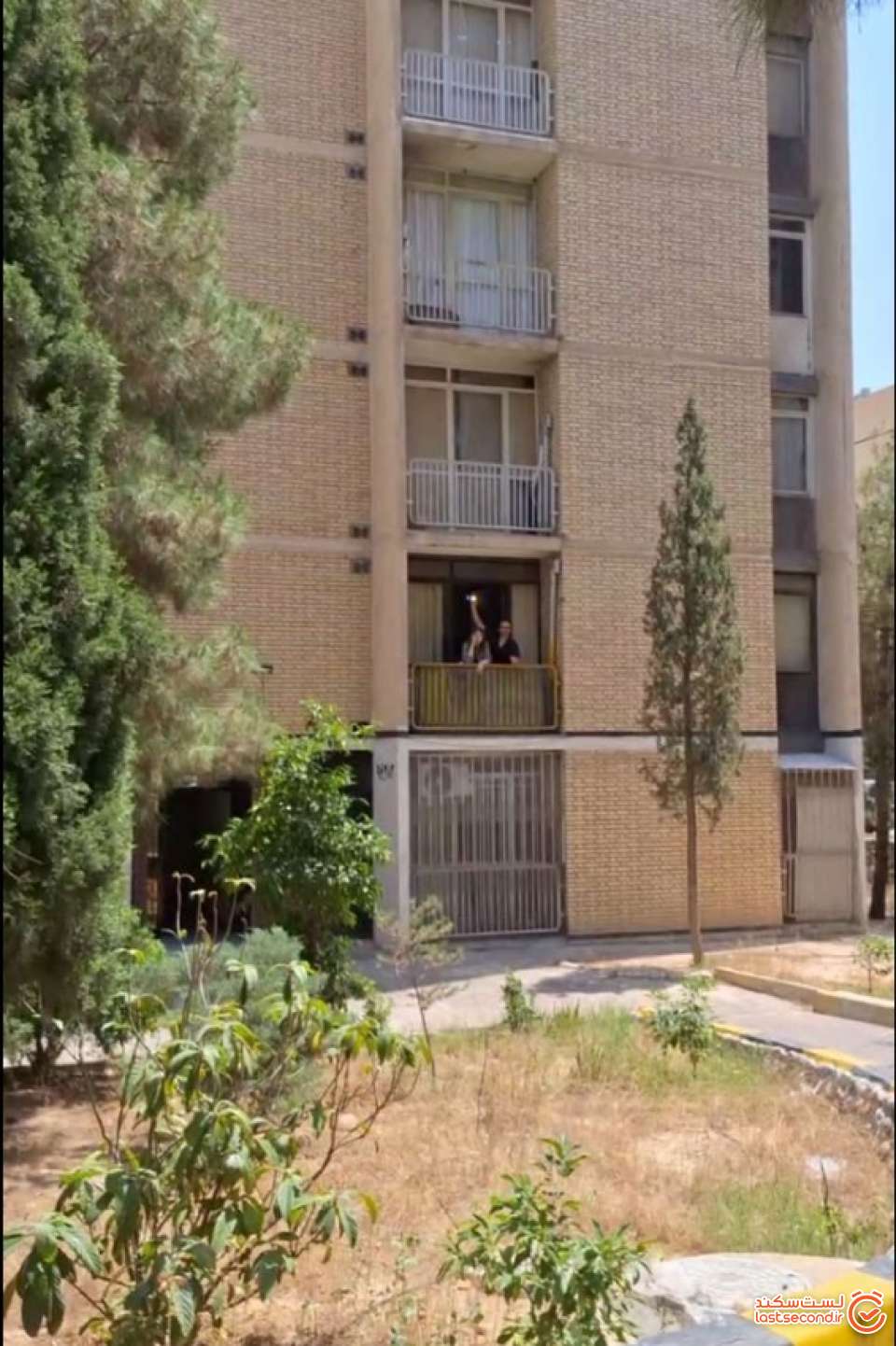 سبلان رنگارنگ و پر عشق