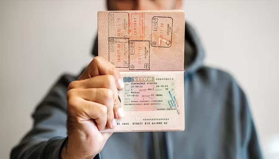 lastsecond.ir-all-about-schengen-visa-docs.jpg