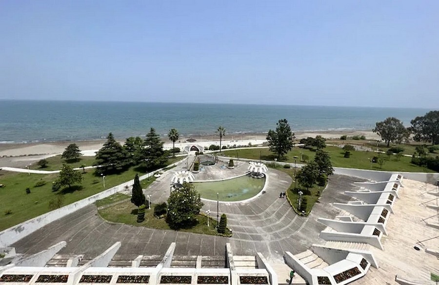 ساحل-زیبای-نمک-آبرود-413587437.jpg