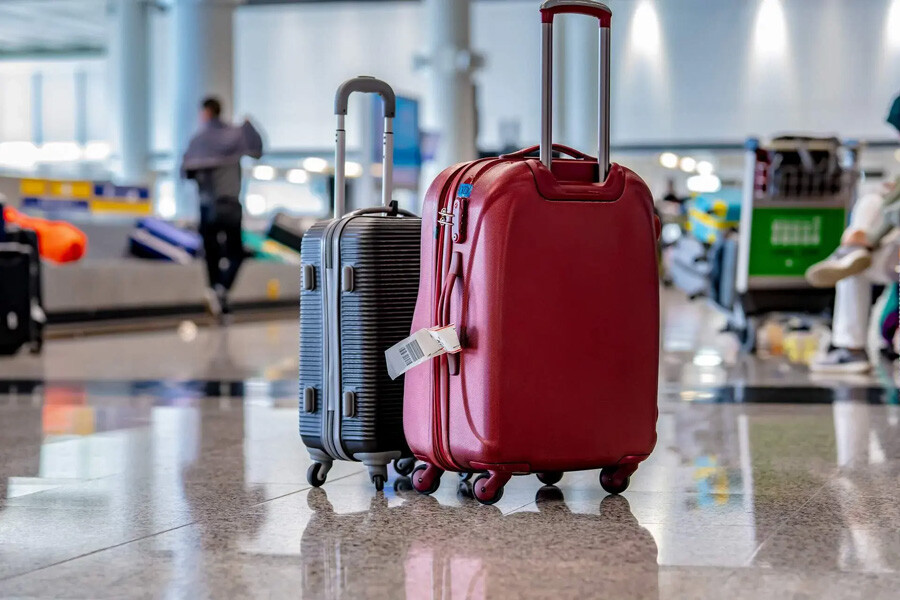 Lastsecond.ir-airline-baggage-fees-allowance-salam-air1.jpg