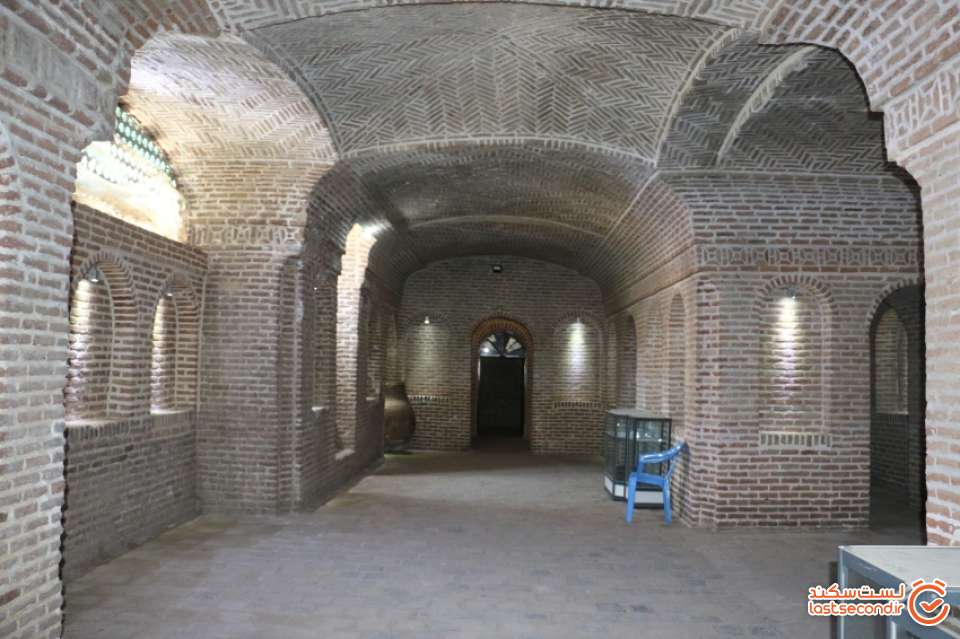 قسمتی از زیرزمین حسینیه امینی ها