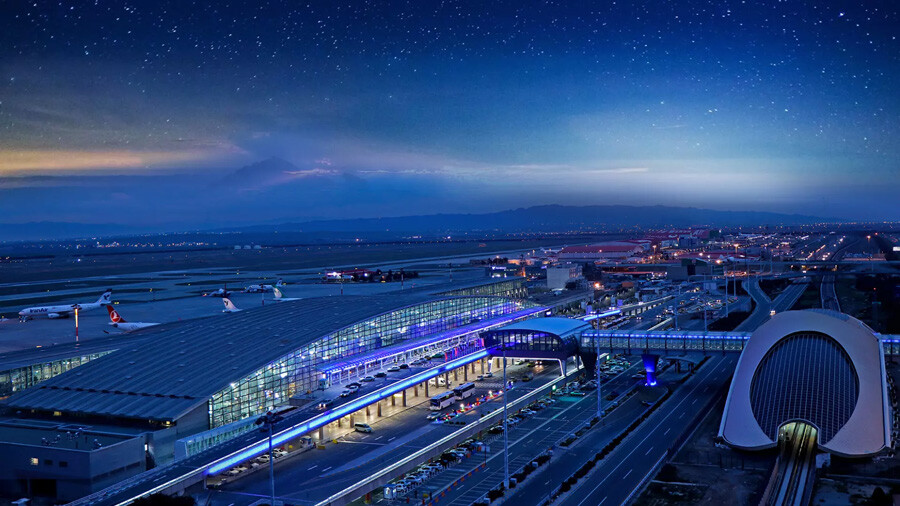 lastsecond.ir-iran-airport-parking-prices-imam-airport.jpg