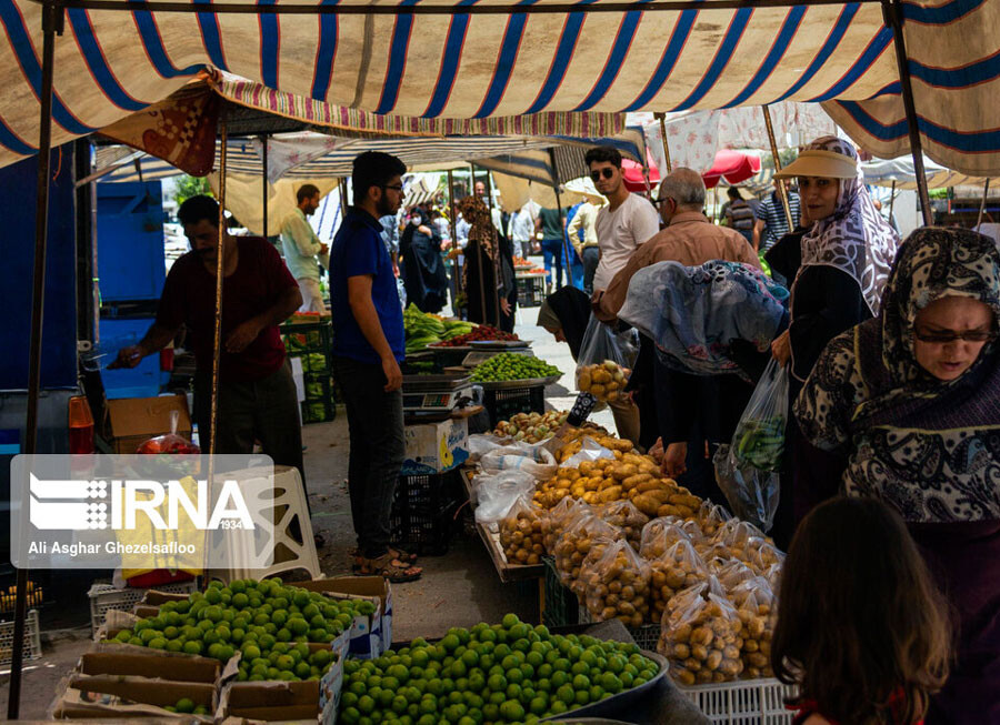 lastsecond.ir-qaemshahr-travel-guide-bazaar.jpg