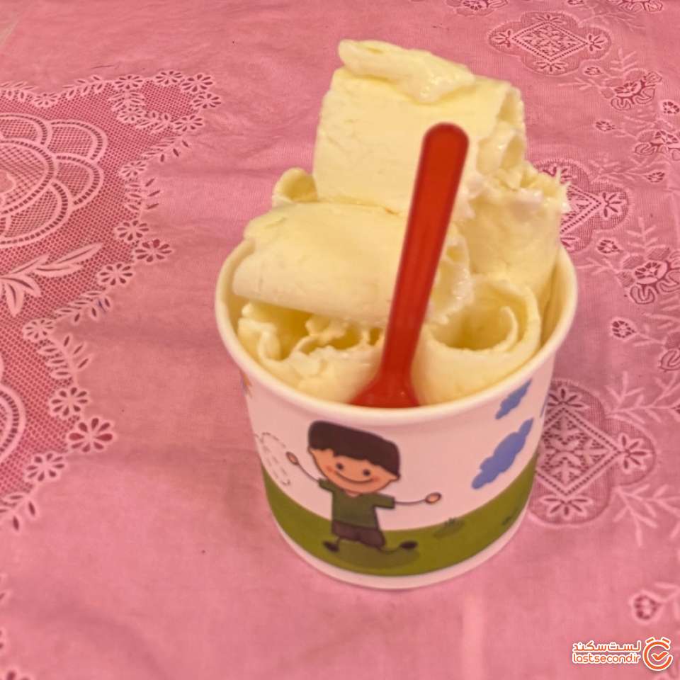 بستنی رولی نارگیلی