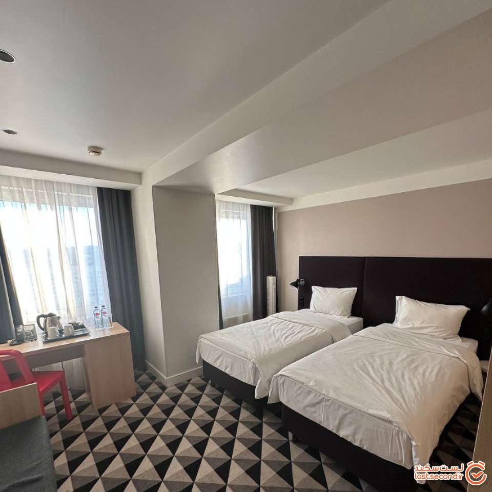 اتاق هتل آزیموت