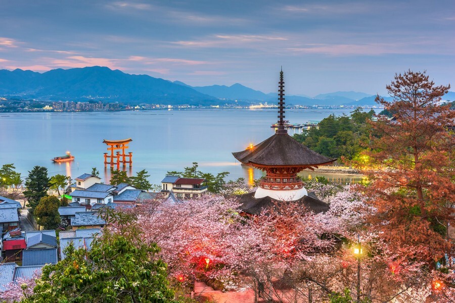 Large-Miyajima-Island-Hiroshima-Japan-in-spring-1132298347.jpg
