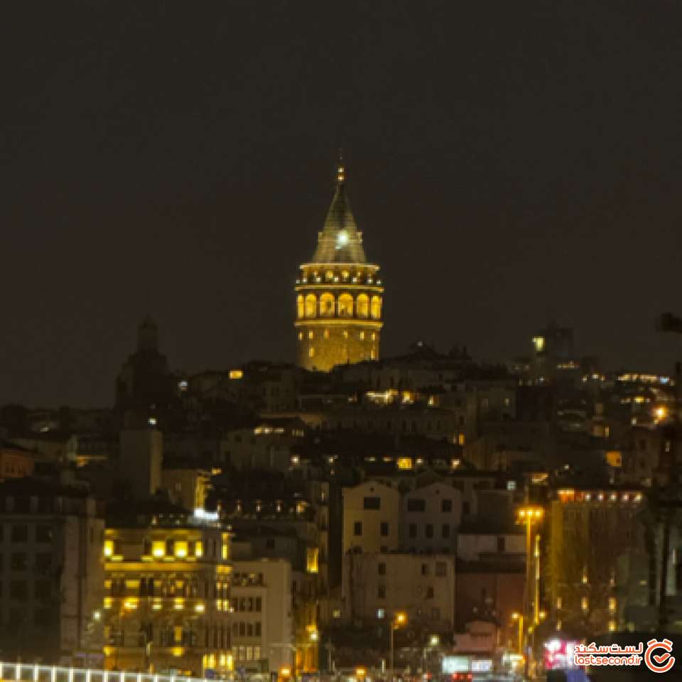 نمایی از برج گالا از اسکله امینونو