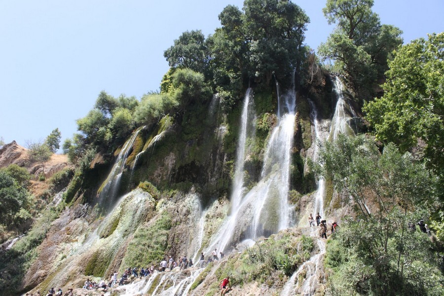Bisheh Waterfall.jpg