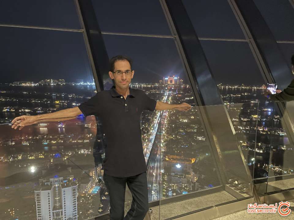 طبقه 52 پالم ویو و نمای هتل آتلانتیس در انتهای پالم