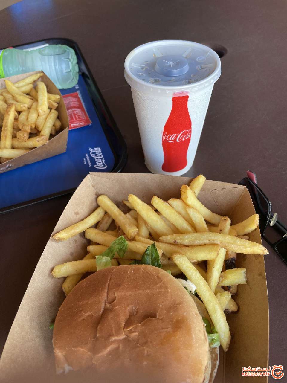 ناهار پارک آبی