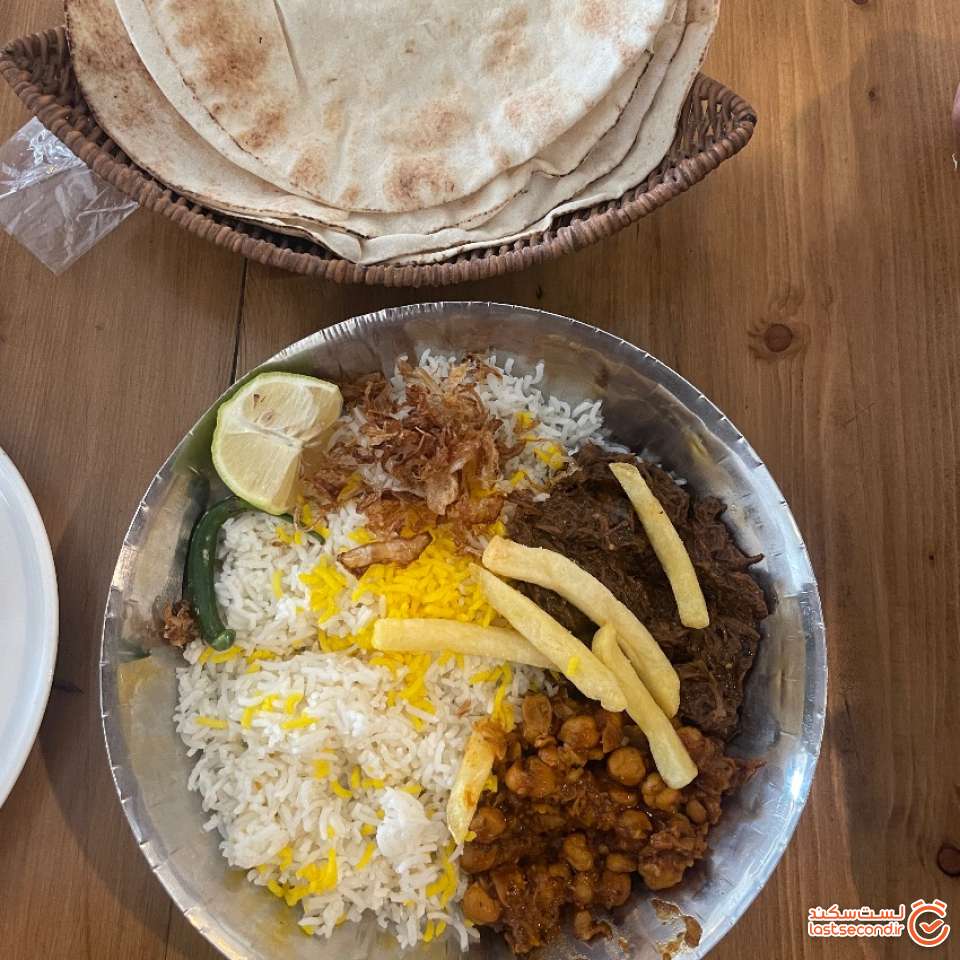 پلو بندری سی رول