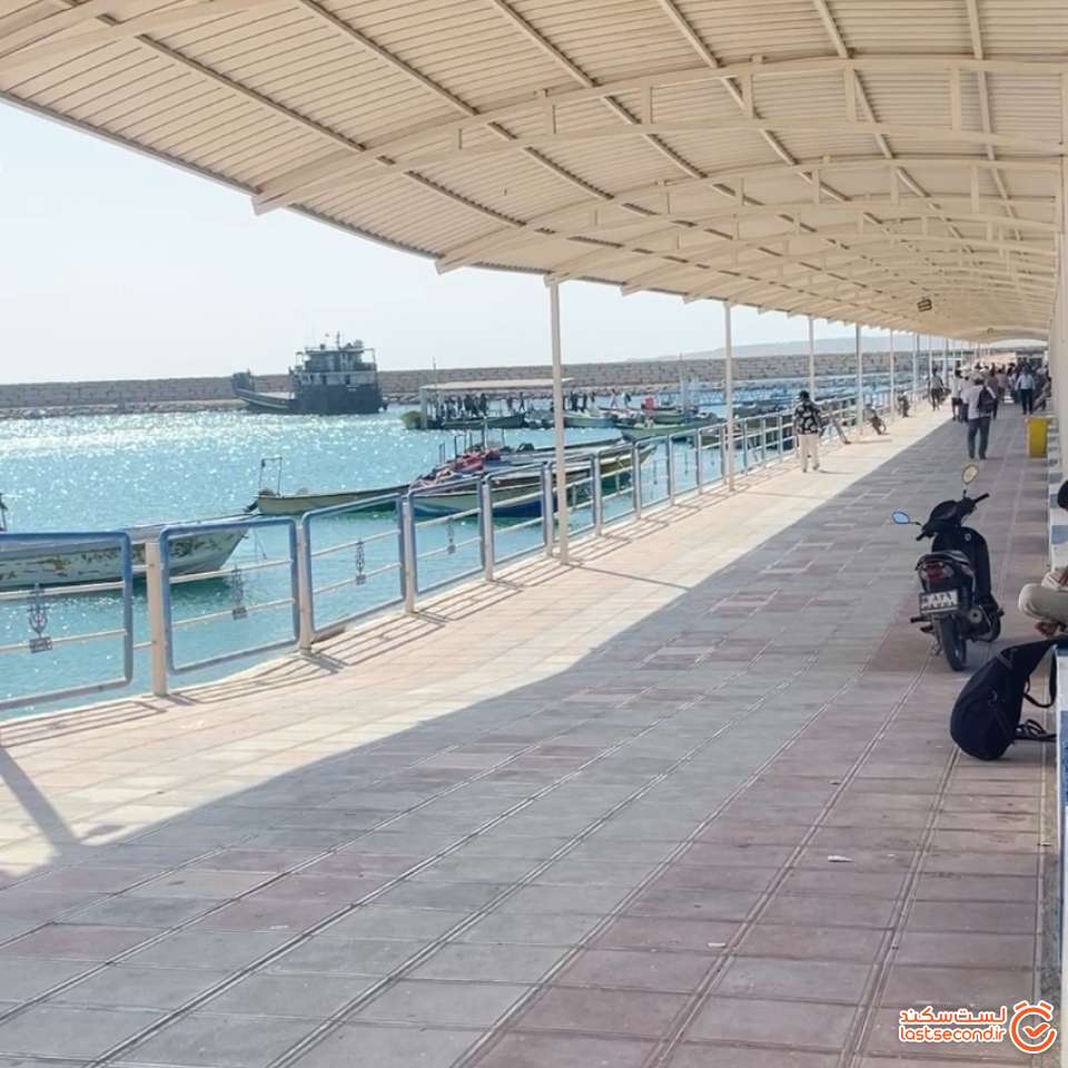 مسیر گیشه بلیط تا قایق ها