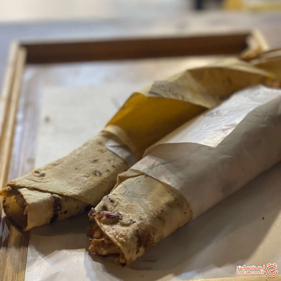 شاورما عربی و پنیری