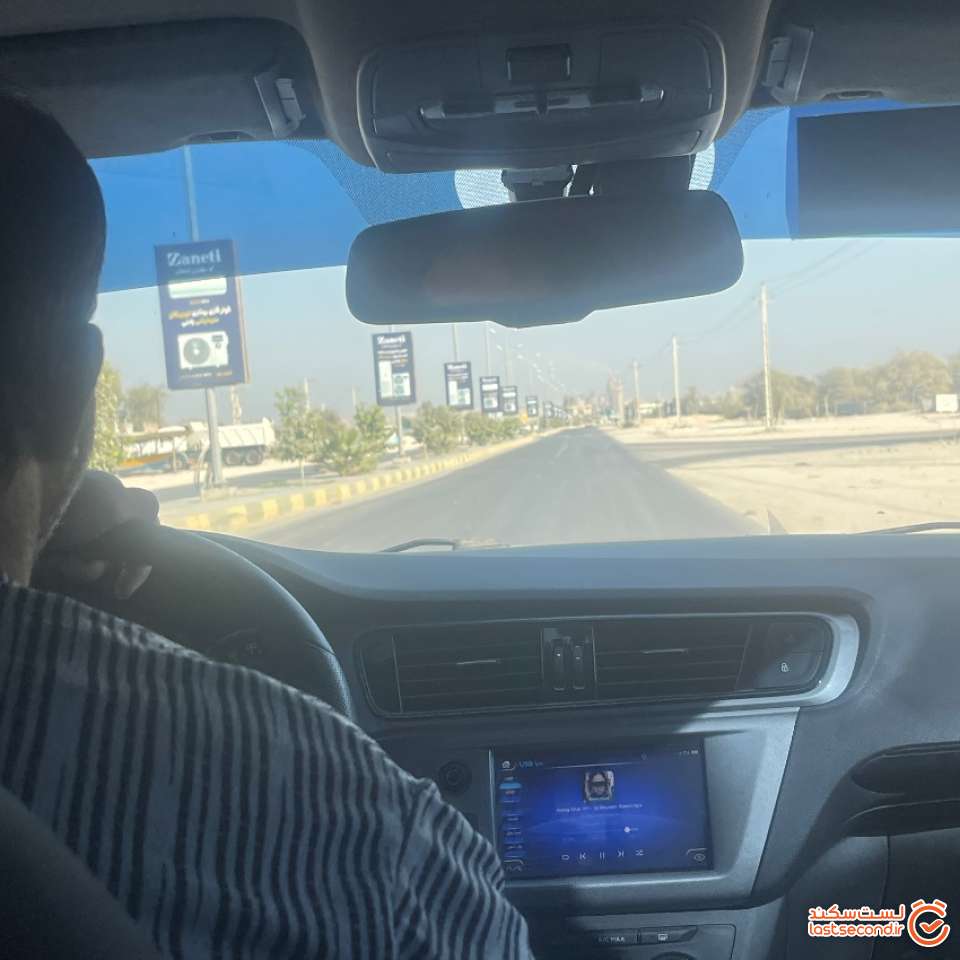 مسیر فرودگاه و تکه ای از دوست قشمی ما!!