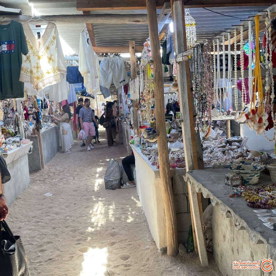 داخل بازارچه هنگام