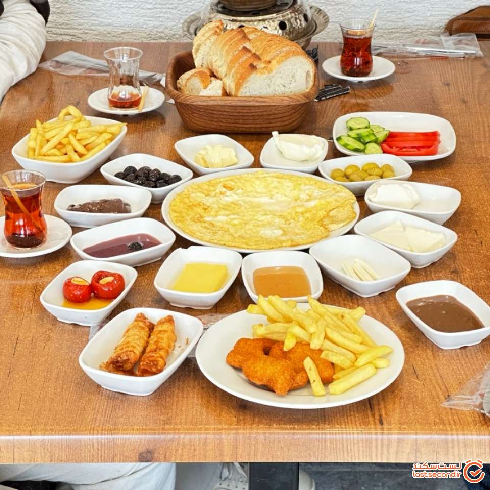 سرویس صبحانه در اوزون گل