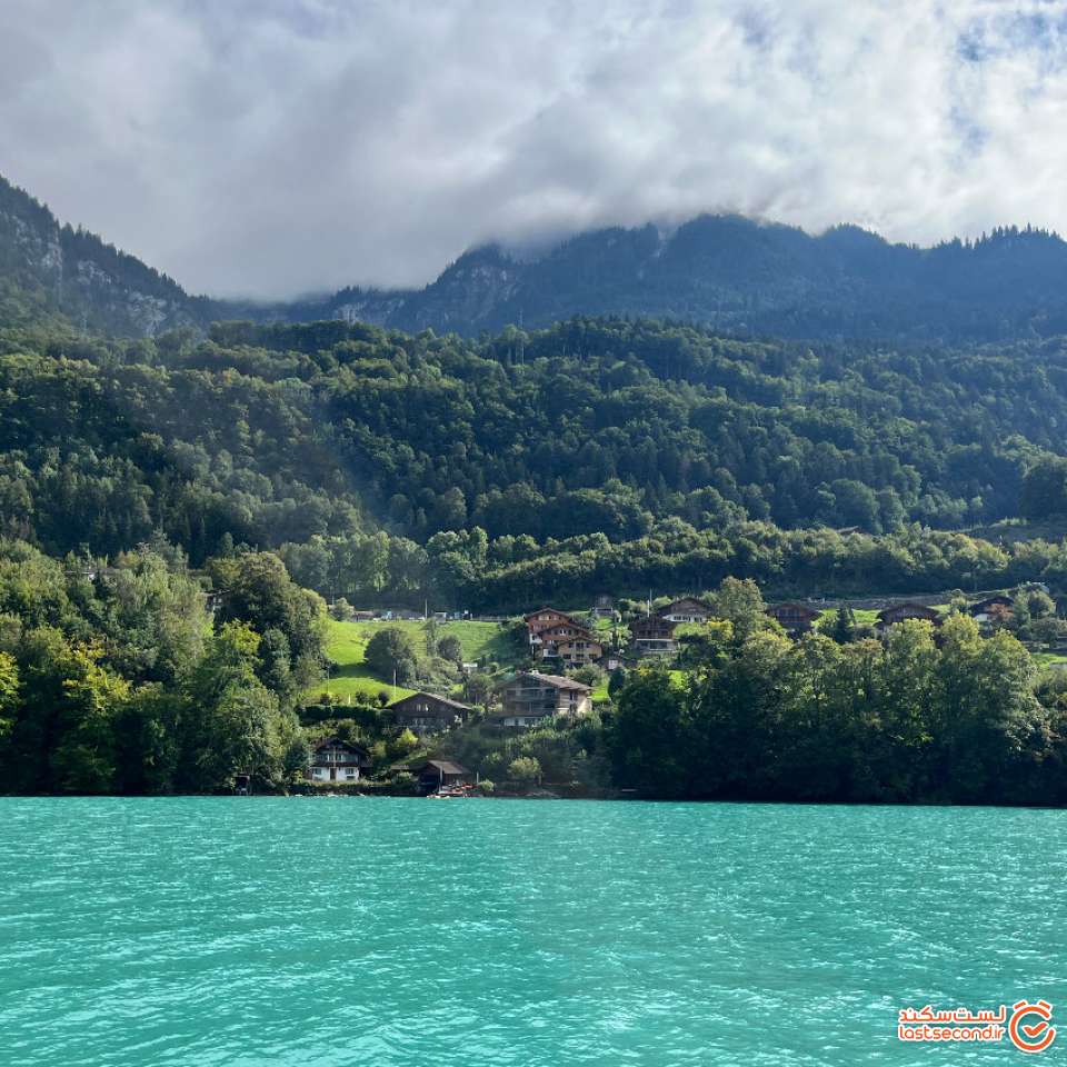 از درون قایق