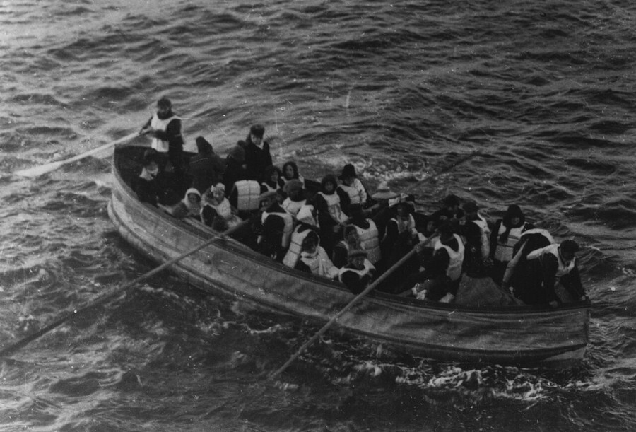 Titanic lifeboat.jpg