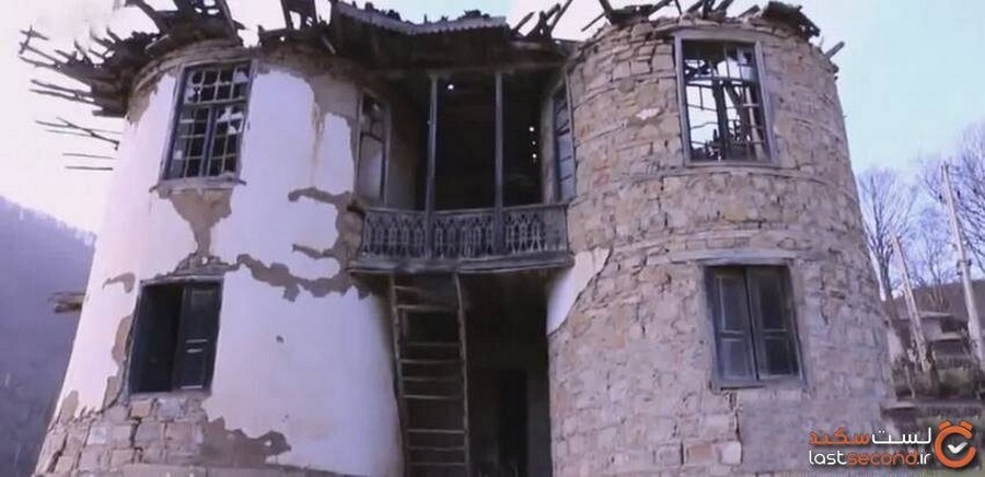 The creepy cottage.jpg