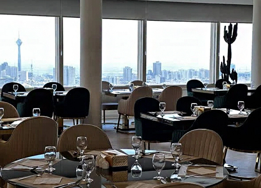 lastsecond.ir-best-restaurants-of-tehran-pesranekarim2.jpg