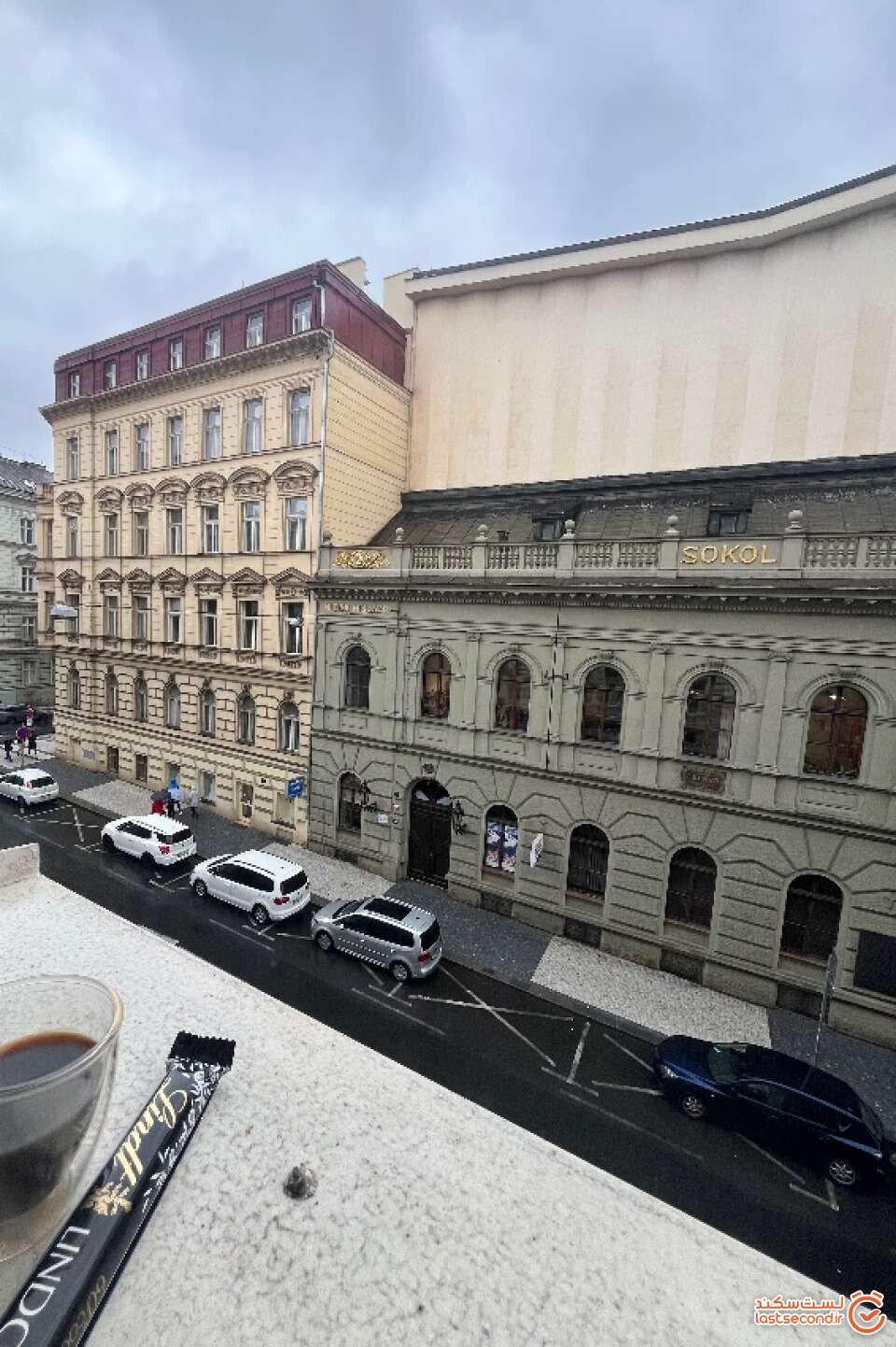127.jpg