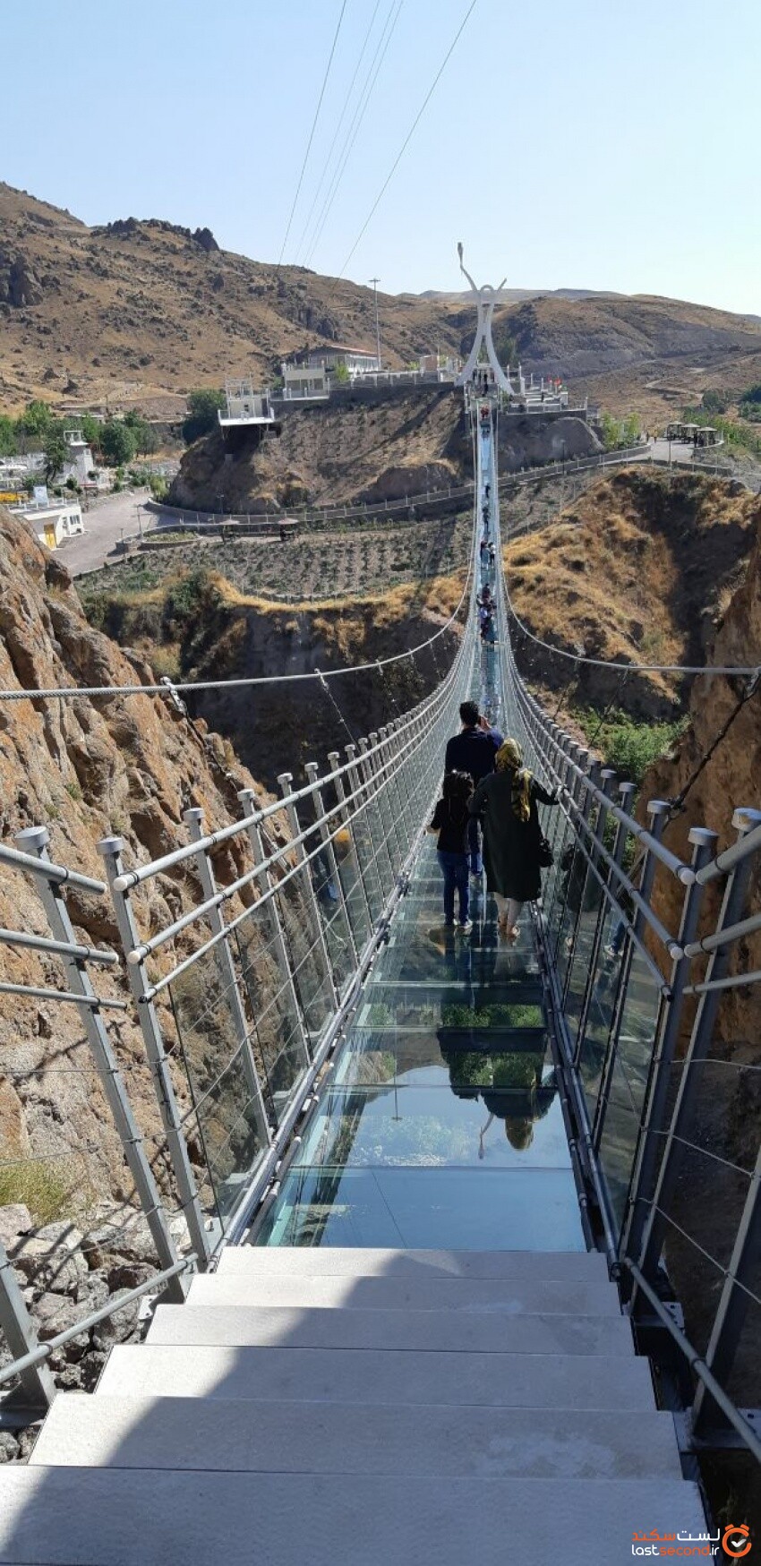 پل شیشه ای هیر، پل معلق هیر، اردبیل، ایران | لست سکند