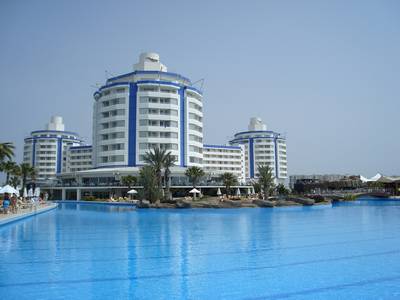 4858126.jpg