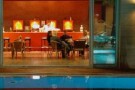 62008910.jpg