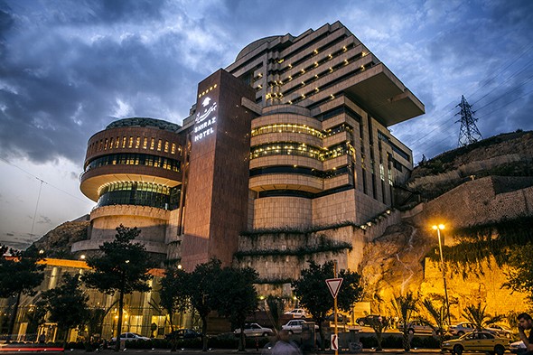 Shiraz-hotel-2.jpg