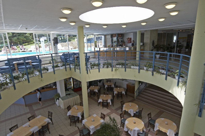bonita-hotel-restaurant.jpg