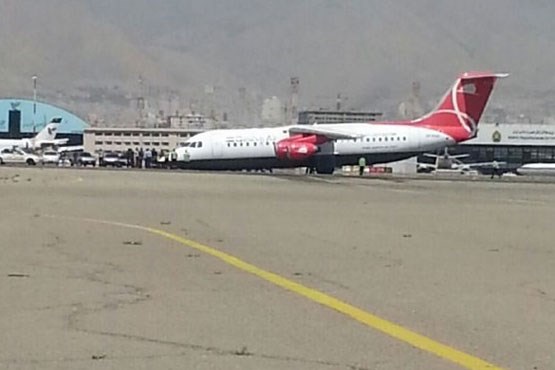 سانحه برای هواپیمای قشم‌ایر در مهرآباد +عکس