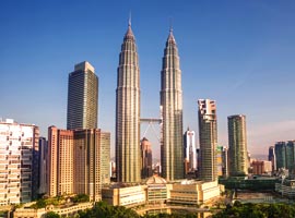 درباره برج های دوقلوی پتروناس در کوالالامپور چه می دانید
