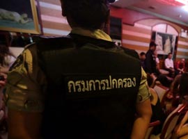 حمله پلیس تایلند به مراکز ماساژ و فحشا